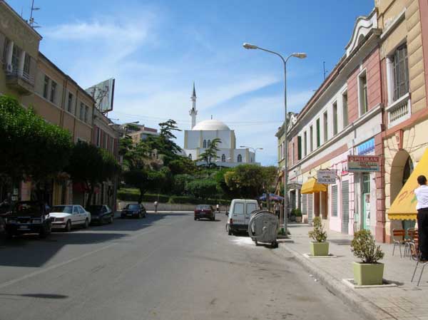 Die grosse Moschee in Durr�si (Durr�s, Durres, Durresi) (Albanien, Albanie, Albania, Shqip�ria)