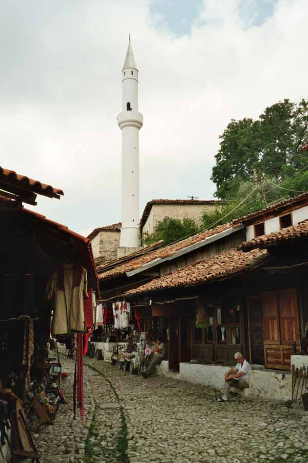 Basar-Viertel (Bazar) von Kruja (Kruj�, Kruje) (Albanien, Albanie, Albania, Shqip�ria)